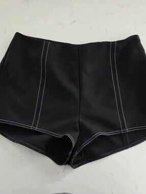 Urban Outfitters Black Shorts with White Contrast Stitching Sz 28